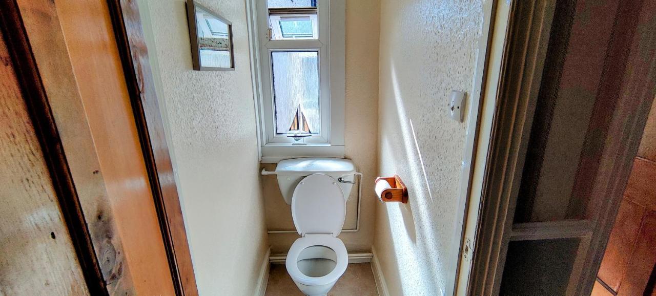 فيلا كولوين بايفي Rhubarb Terrace On The Coast - Sleeps 1-6 المظهر الخارجي الصورة
